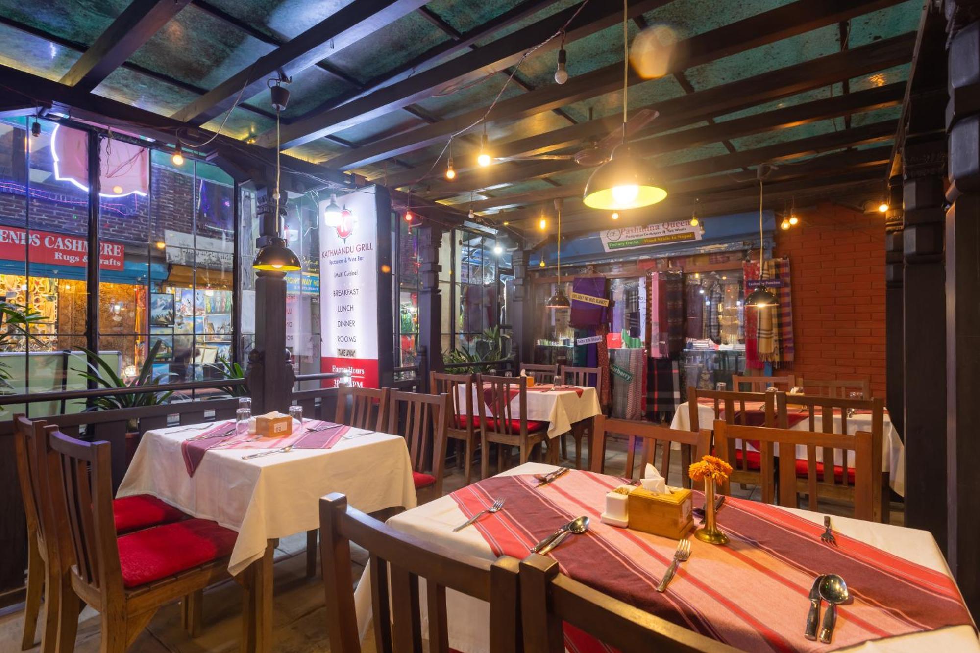 קטמנדו Aawas Boutique Hotel מראה חיצוני תמונה